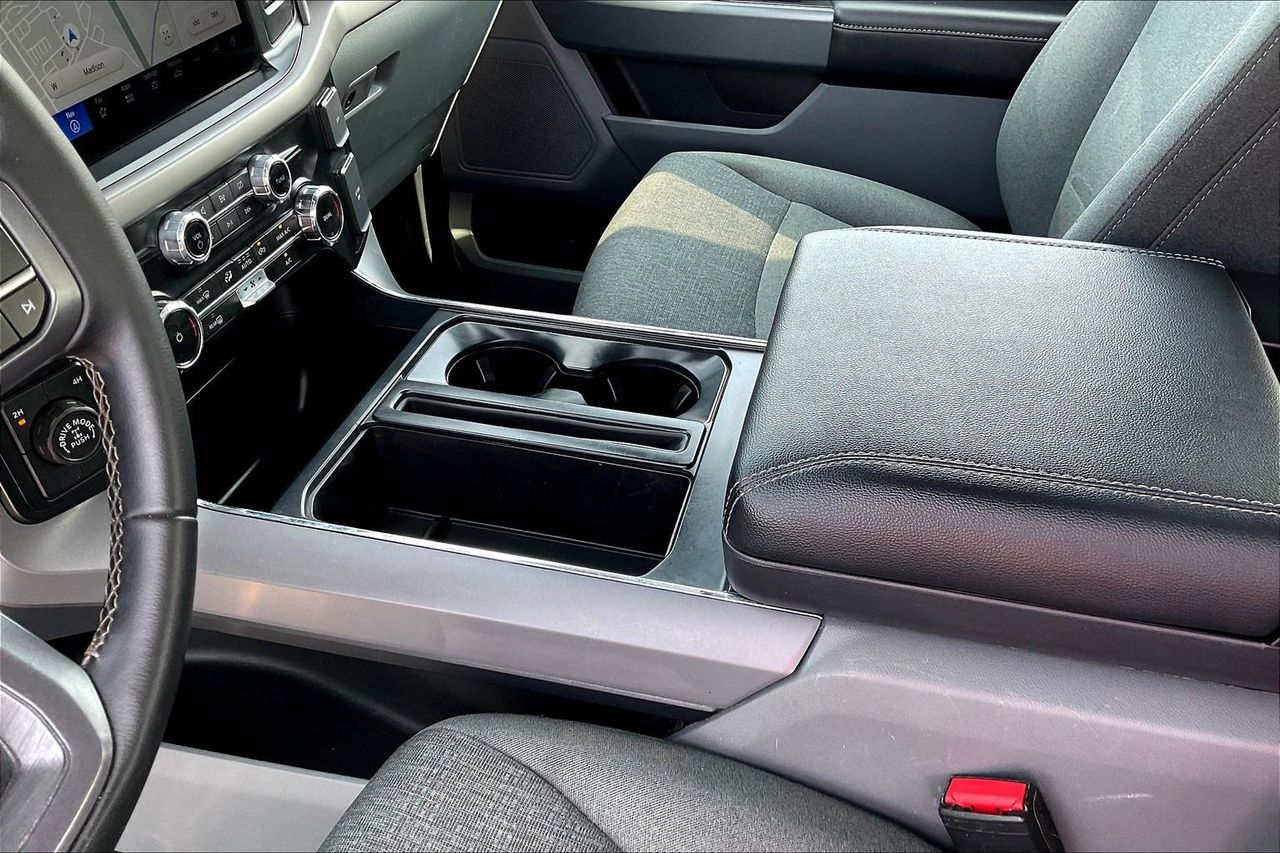 2024 Ford F-150 XLT photo 17