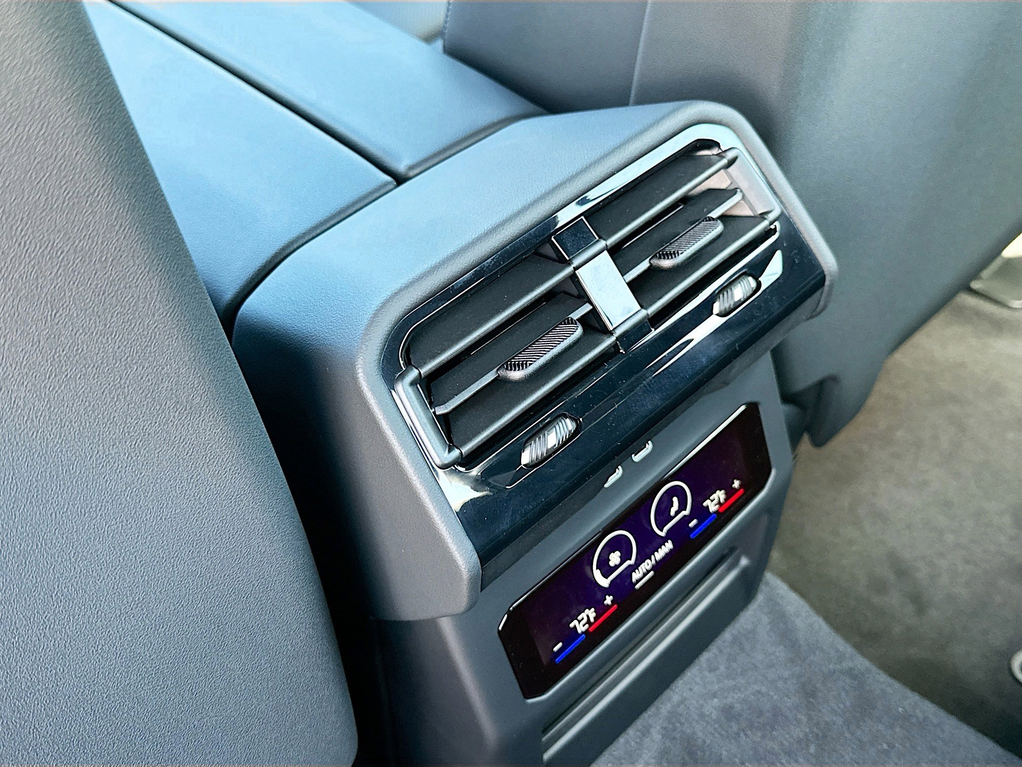 2026 Bmw 530i photo 19