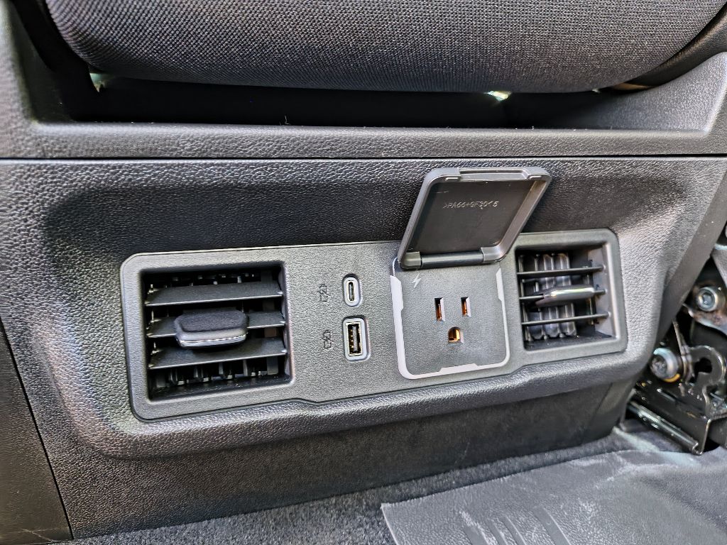 2024 Gmc Sierra 1500 Elevation photo 33