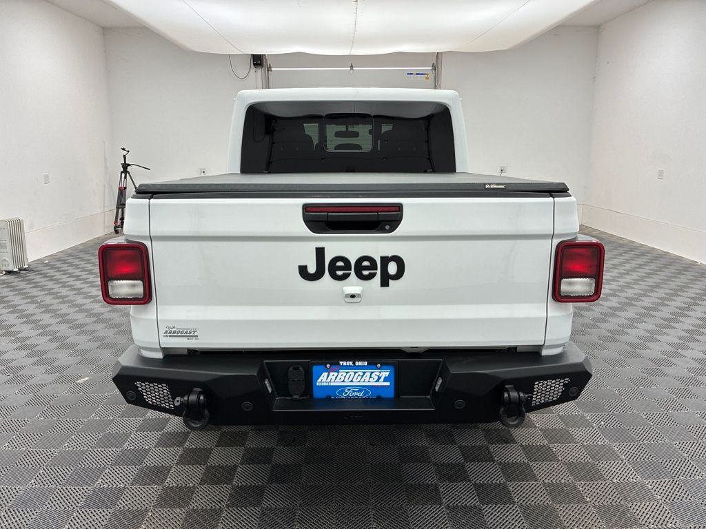 2024 Jeep Gladiator Sport photo 6