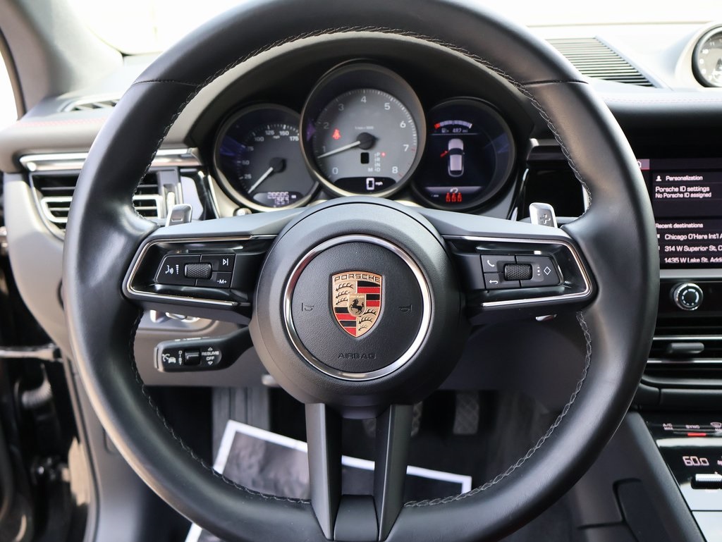 2024 Porsche Macan S photo 19