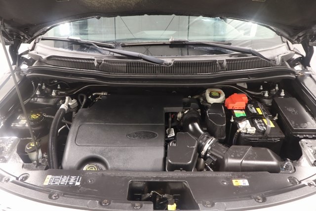 2015 Ford Explorer XLT photo 21