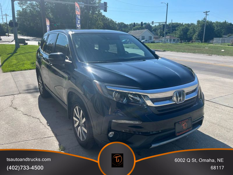 2019 Honda Pilot EX photo 3