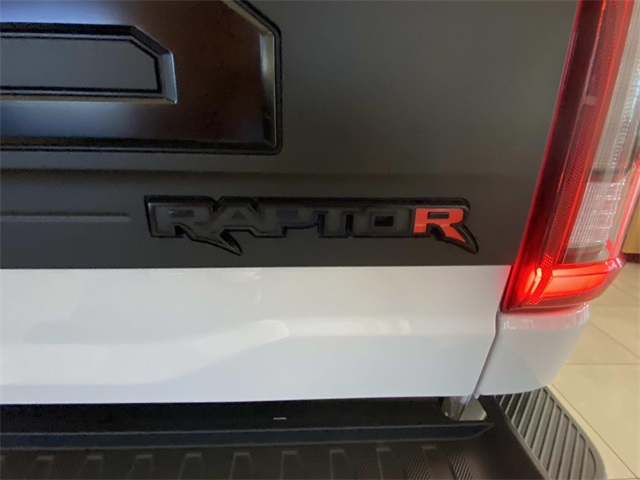 2023 Ford F-150 Raptor photo 5