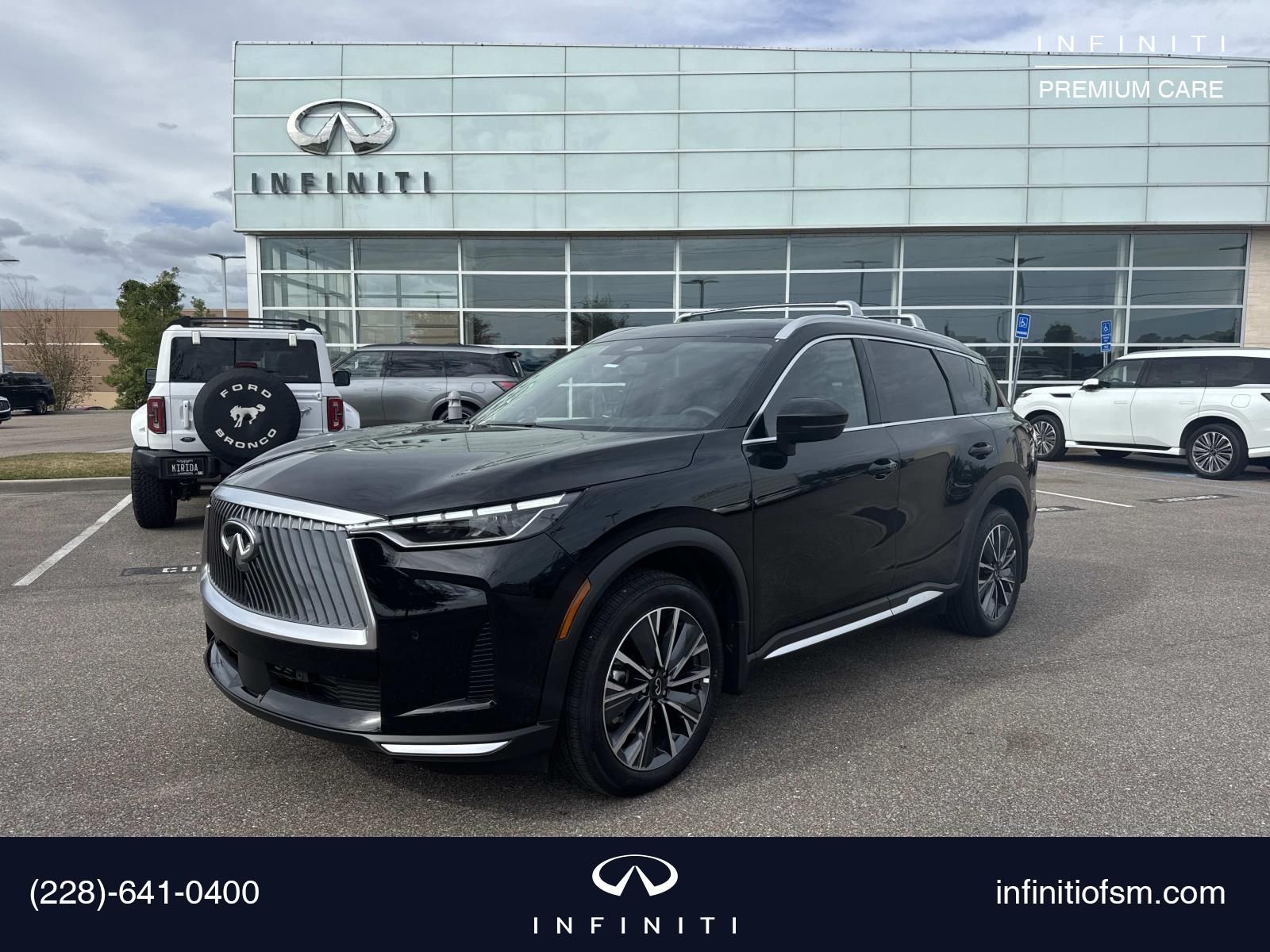 2026 INFINITI QX60 LUXE's photo