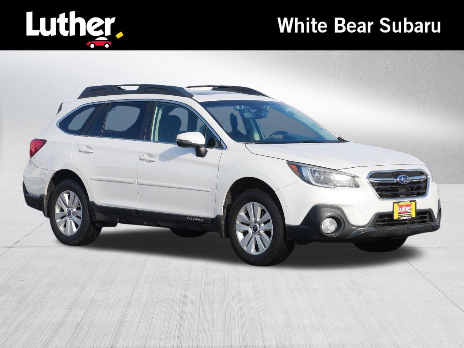 2019 Subaru Outback Premium's photo