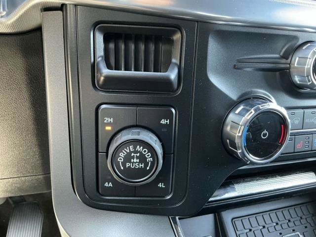 2025 Ford F-150 Lariat photo 20