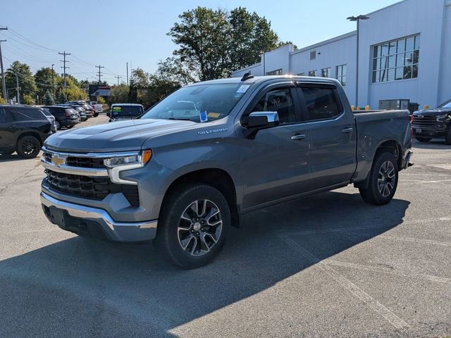 2023 Chevrolet Silverado 1500 LT photo 3