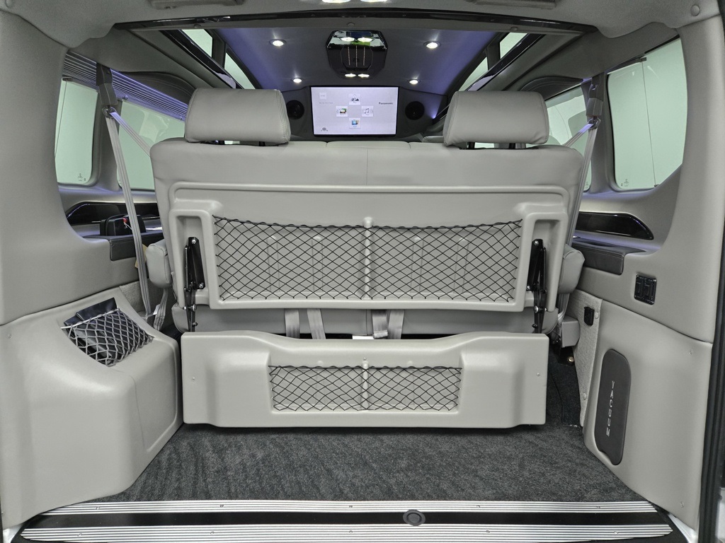 2024 Ford Transit Van photo 4