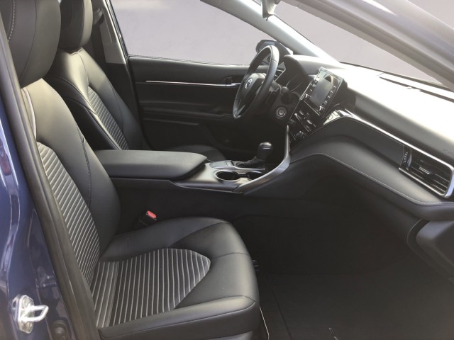 2024 Toyota Camry SE photo 15