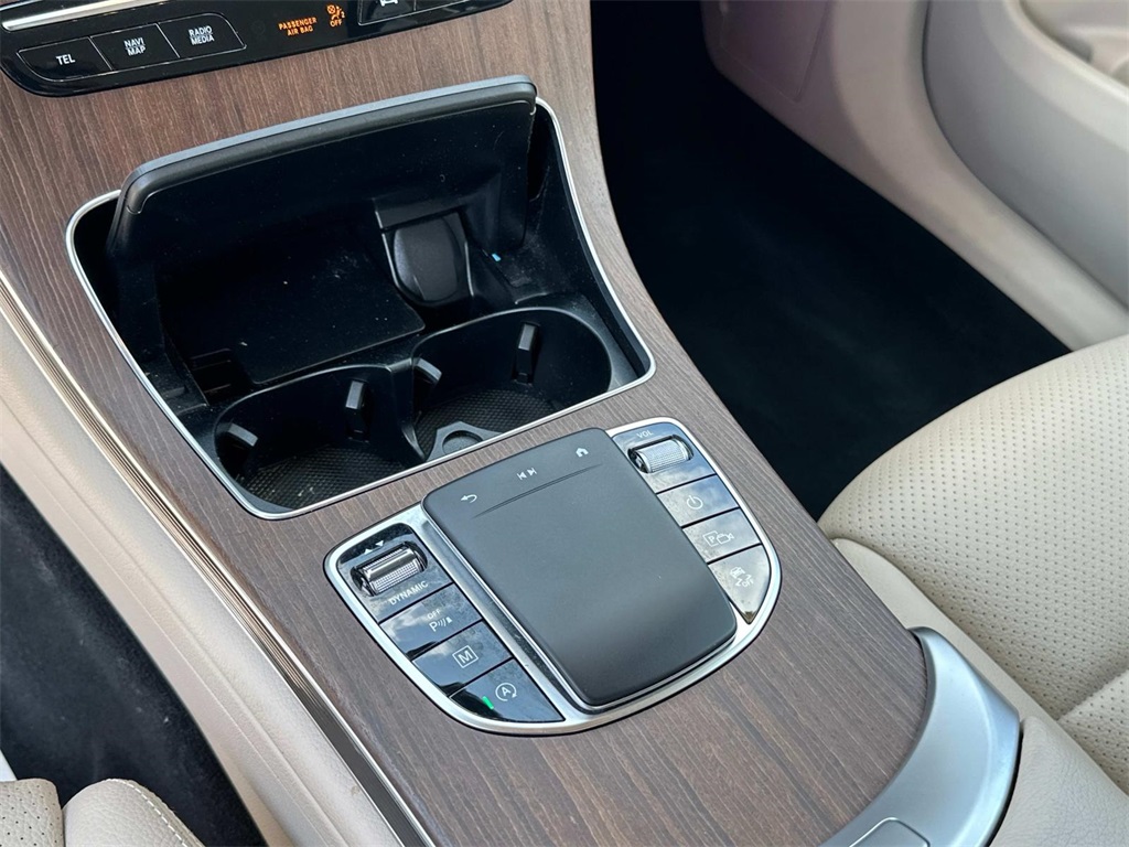2022 Mercedes Benz GLC 300 4MATIC photo 22