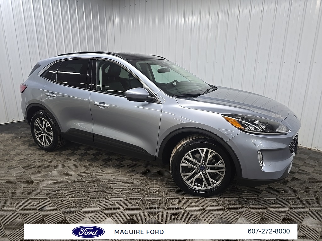 2022 Ford Escape SEL's photo