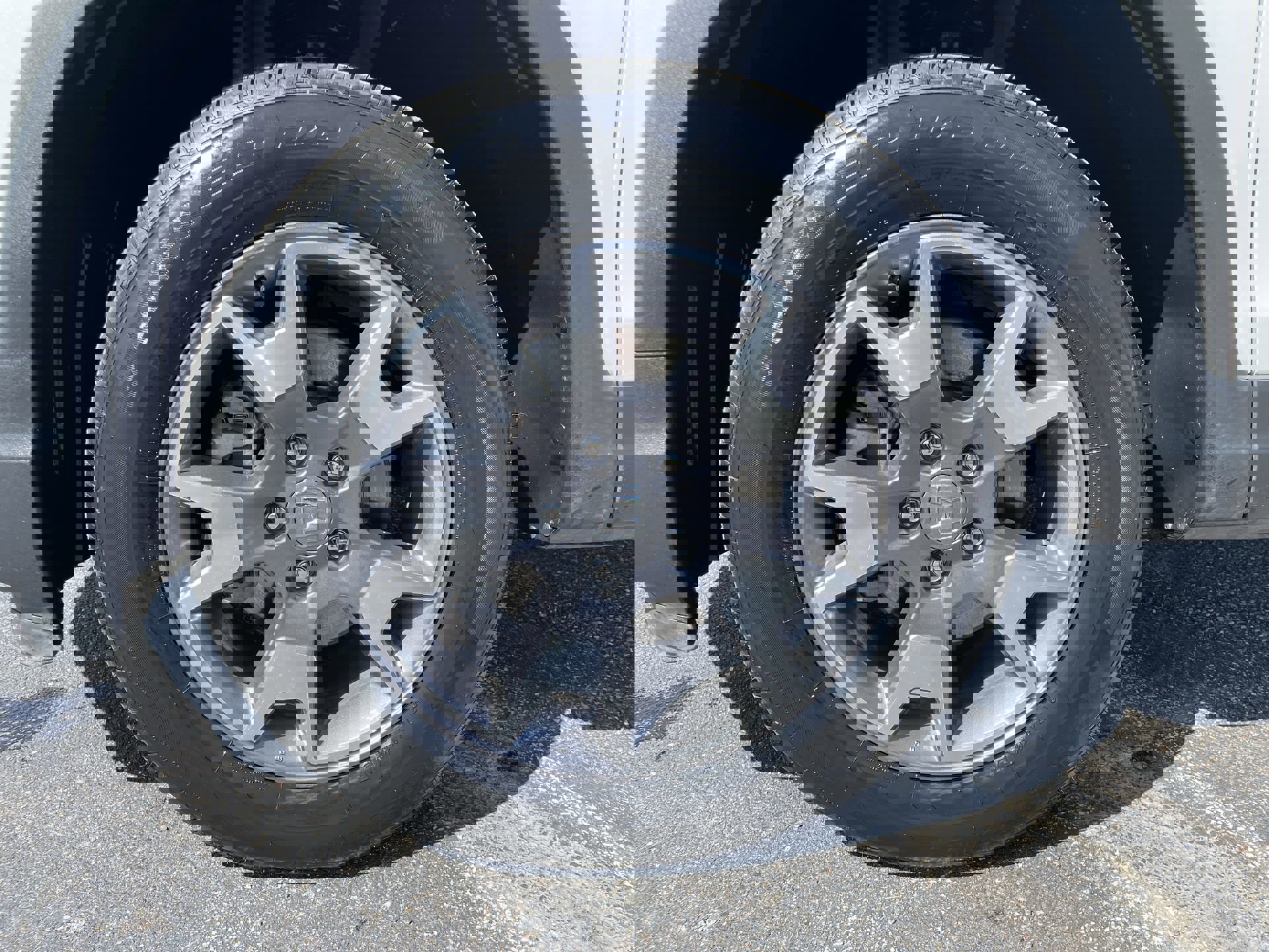 2023 Honda Passport Sport photo 9