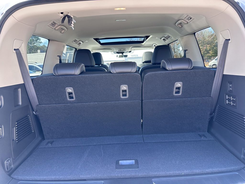2025 Infiniti QX80 Luxe photo 31