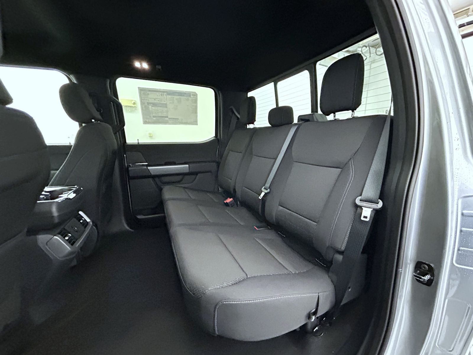 2025 Ford F-150 XLT photo 19