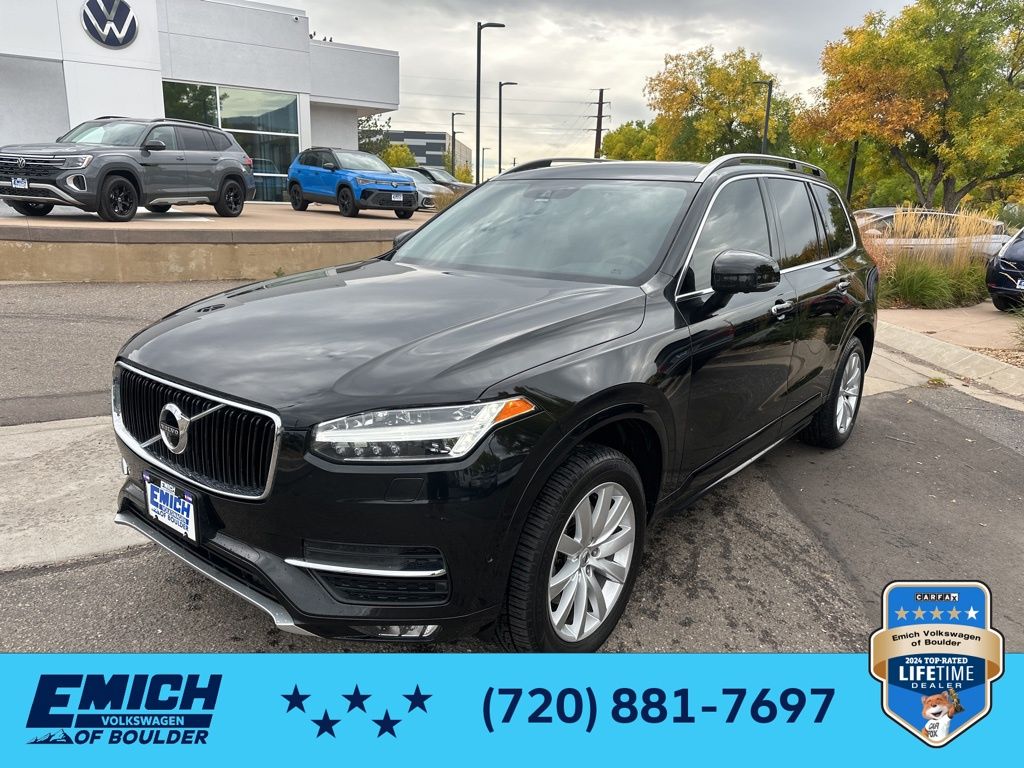 2018 Volvo XC90 Momentum