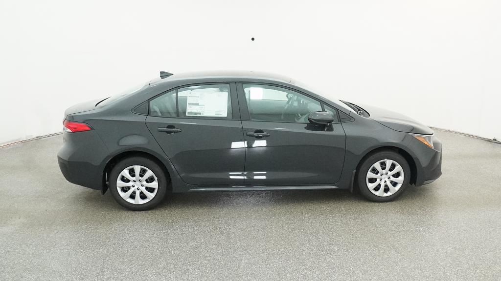 2025 Toyota Corolla LE photo 26