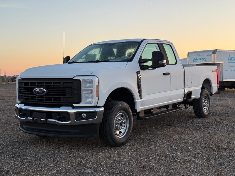 2026 Ford F-350 Base's photo