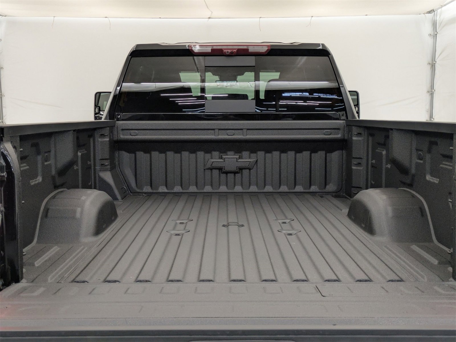 2025 Chevrolet Silverado 3500HD High Country photo 31
