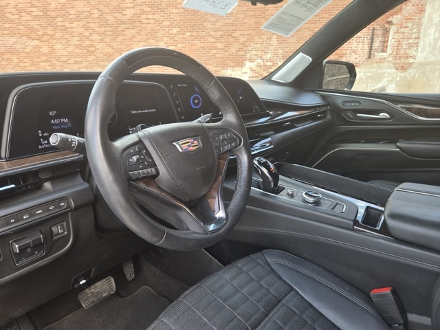 2023 Cadillac Escalade Sport Platinum photo 5