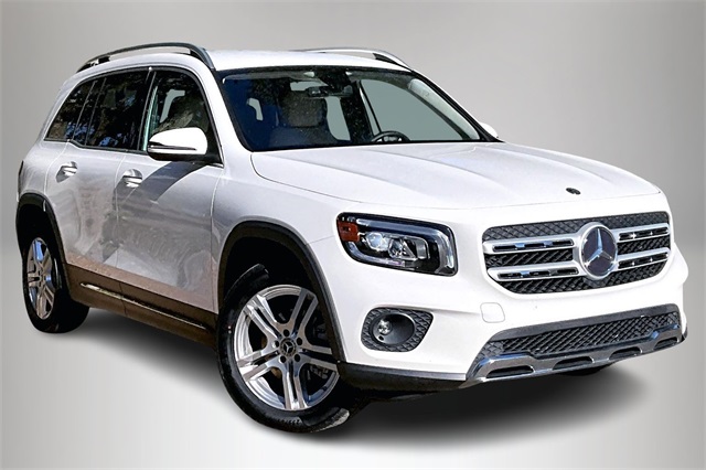 2020 Mercedes-Benz GLB Base's photo