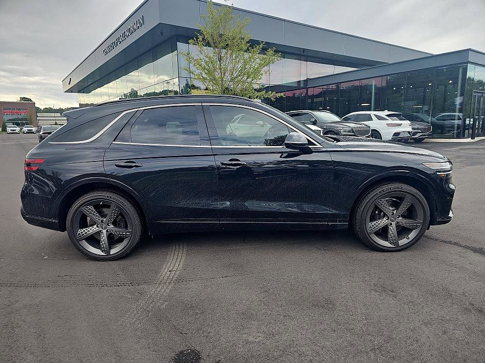 2025 Genesis GV70 3.5T Sport photo 3