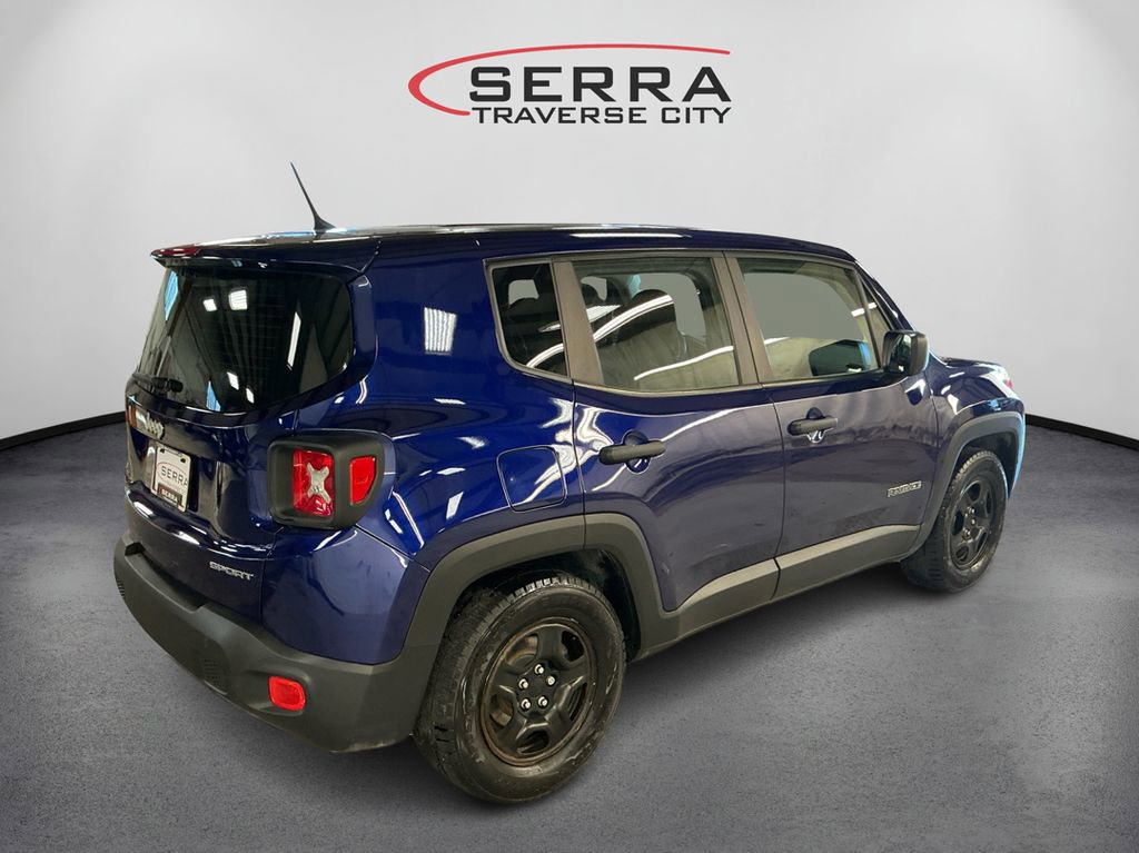 2017 Jeep Renegade Sport photo 5