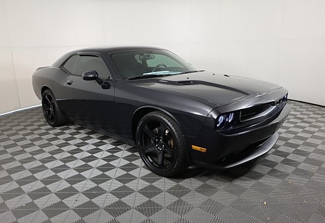 Used 2014 Dodge Challenger R/T with VIN 2C3CDYBT9EH183171 for sale in Salida, CO