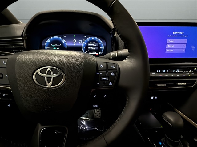 2025 Toyota Camry XSE photo 19