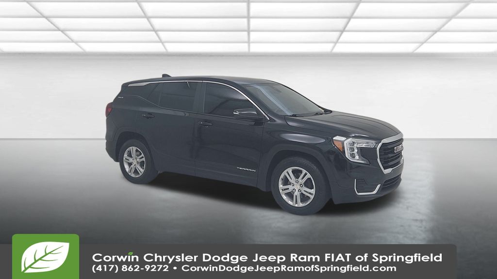 2022 Gmc Terrain SLE photo 2