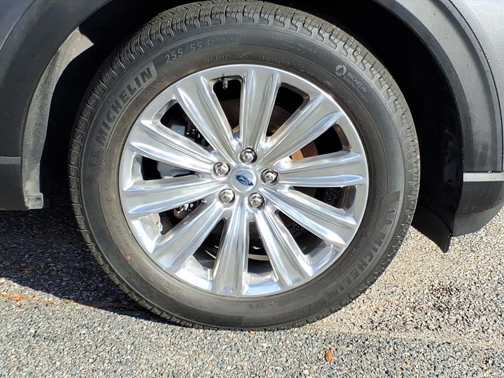 2021 Ford Explorer Limited photo 2