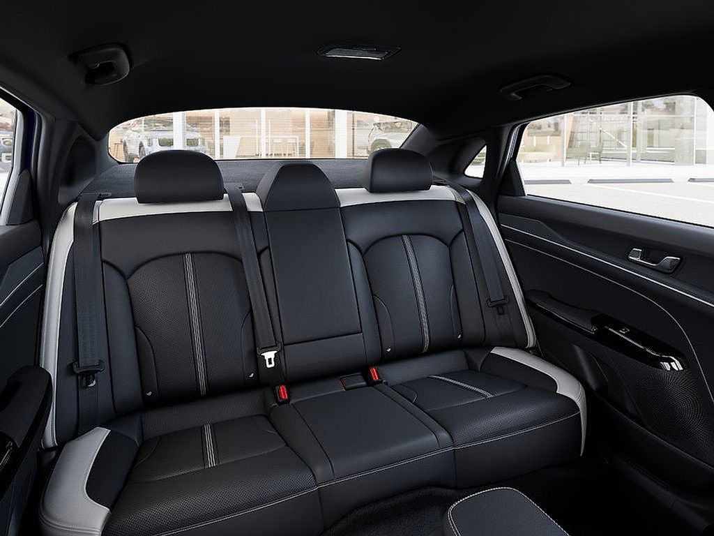2026 Kia K5 GT-Line photo 16