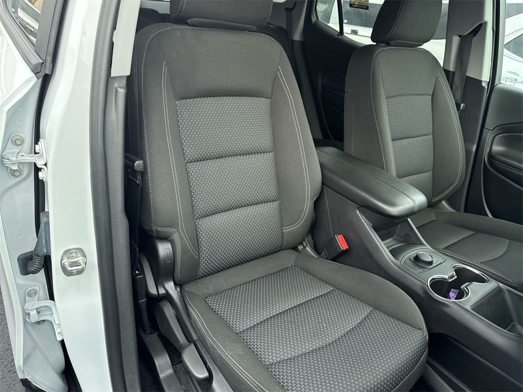 2024 Gmc Terrain SLE photo 27
