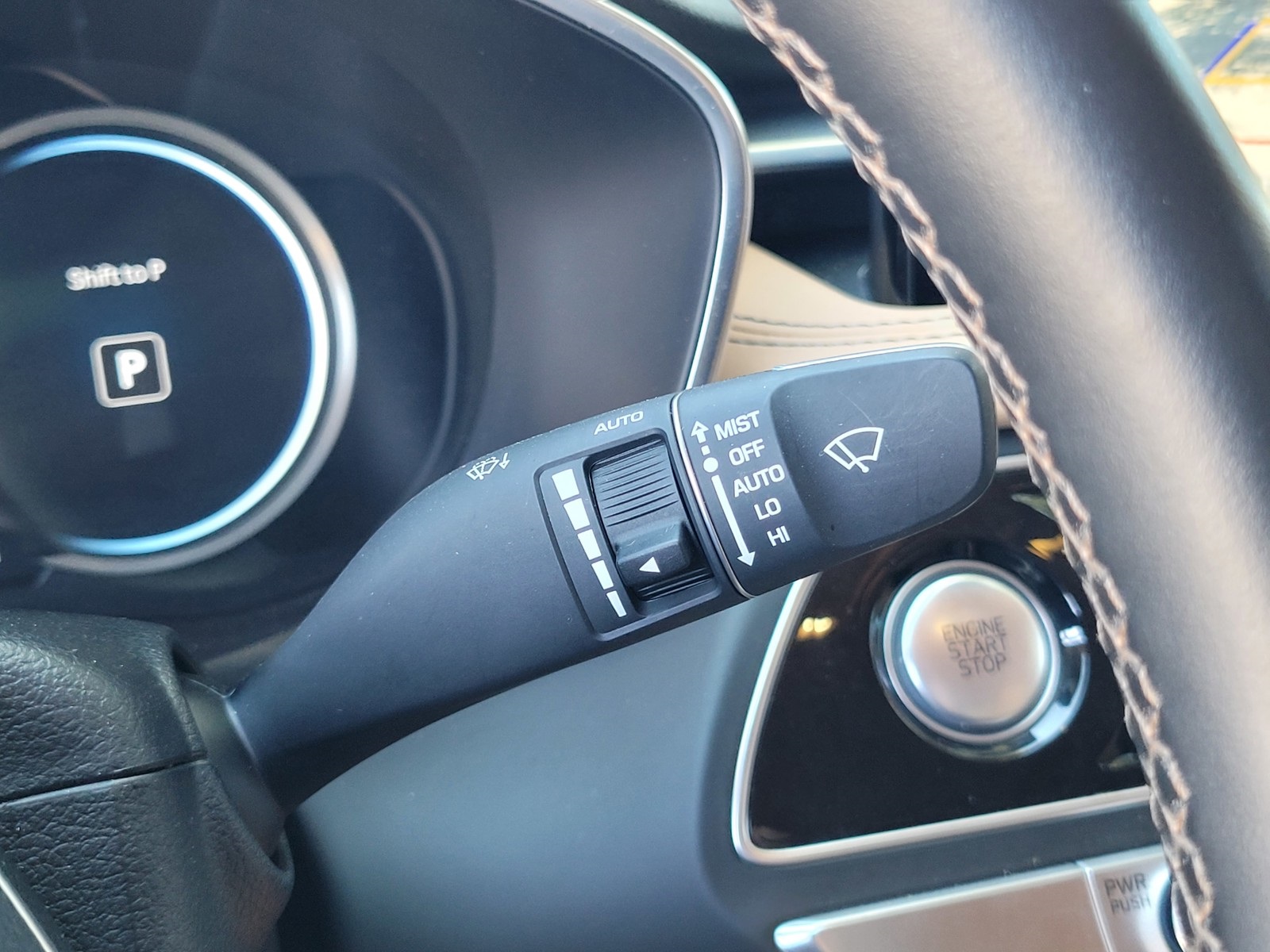 2022 Genesis G70 3.3T photo 26