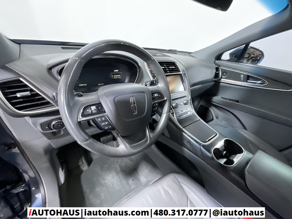 2019 Lincoln Nautilus Reserve photo 10
