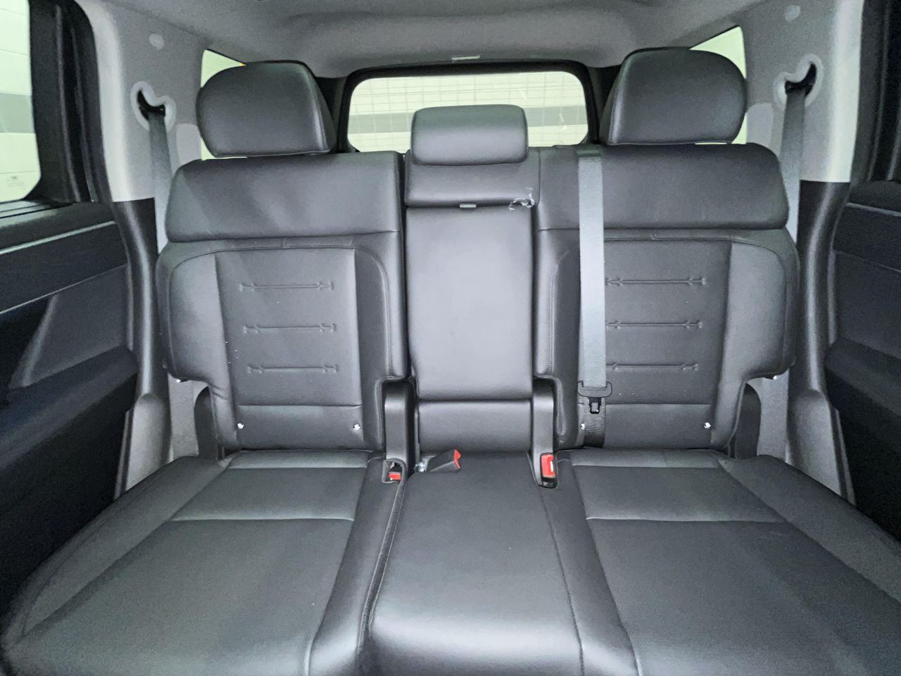 2024 Hyundai Santa Fe Limited photo 17