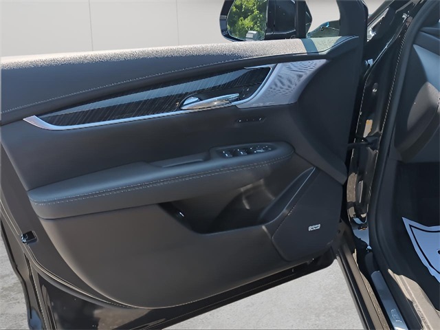 2024 Cadillac XT6 Premium Luxury photo 11