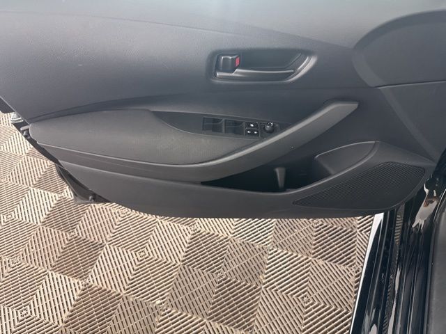 2024 Toyota Corolla LE photo 18