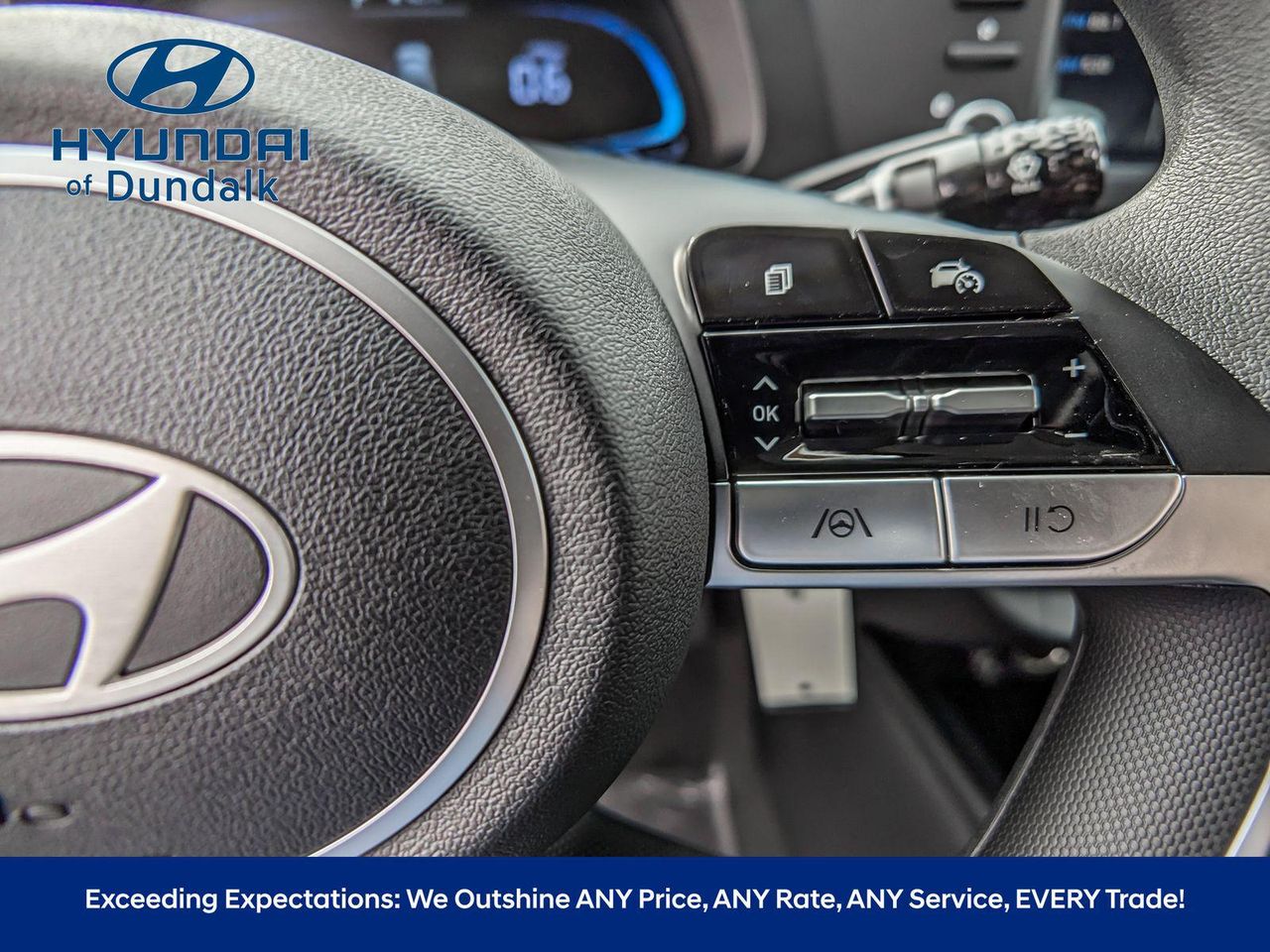 2025 Hyundai Elantra SE photo 14
