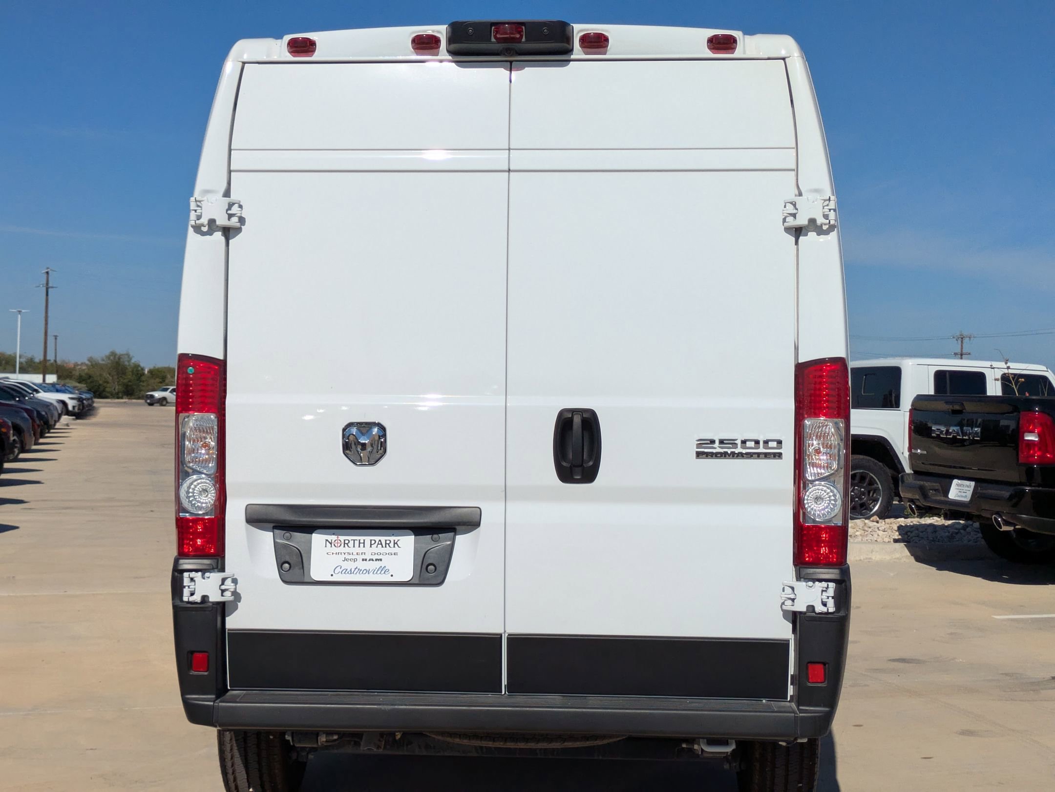 2025 Ram ProMaster 2500 photo 3