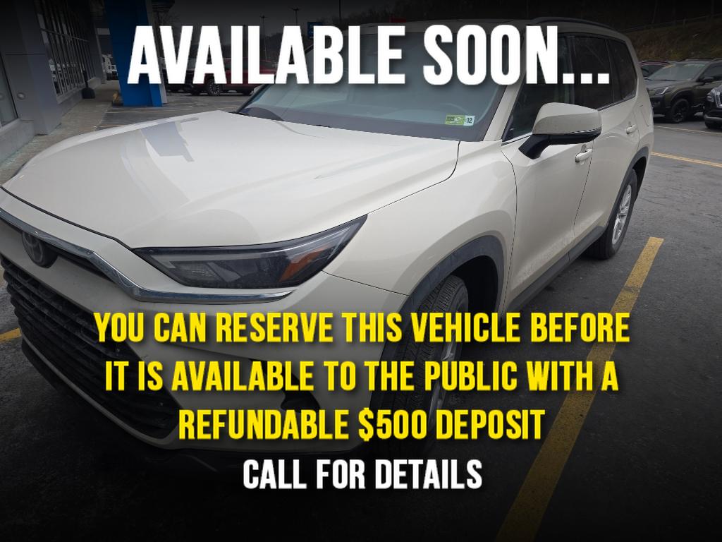 2024 Toyota Grand Highlander XLE's photo