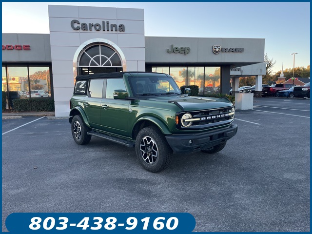 2023 Ford Bronco 4-Door Outer Banks's photo