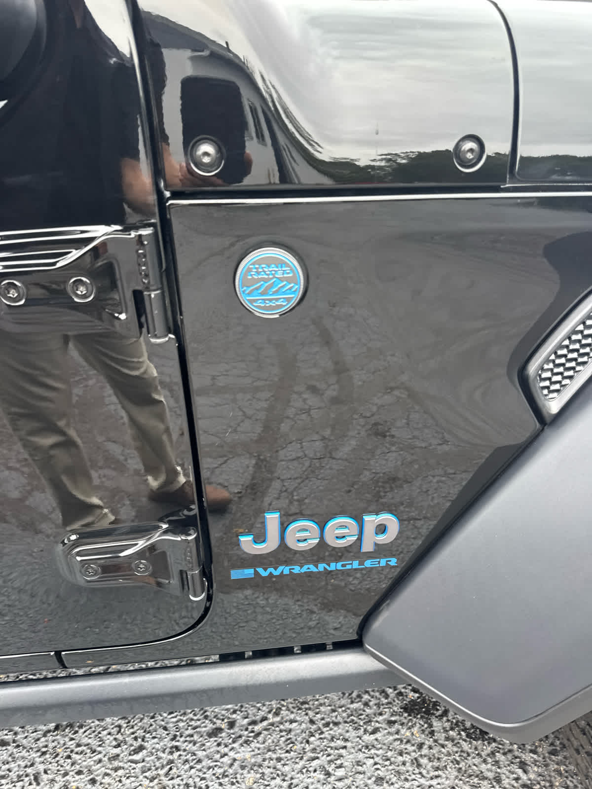 2024 Jeep Wrangler 4xe Rubicon photo 26