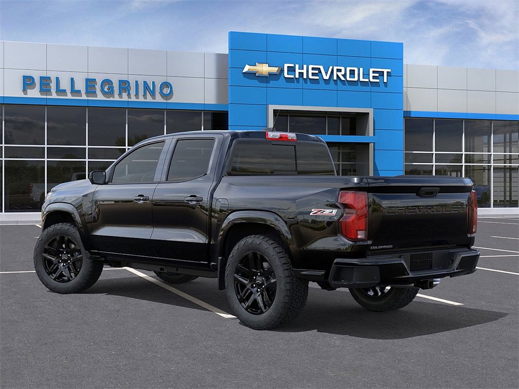 2025 Chevrolet Colorado Z71 photo 3