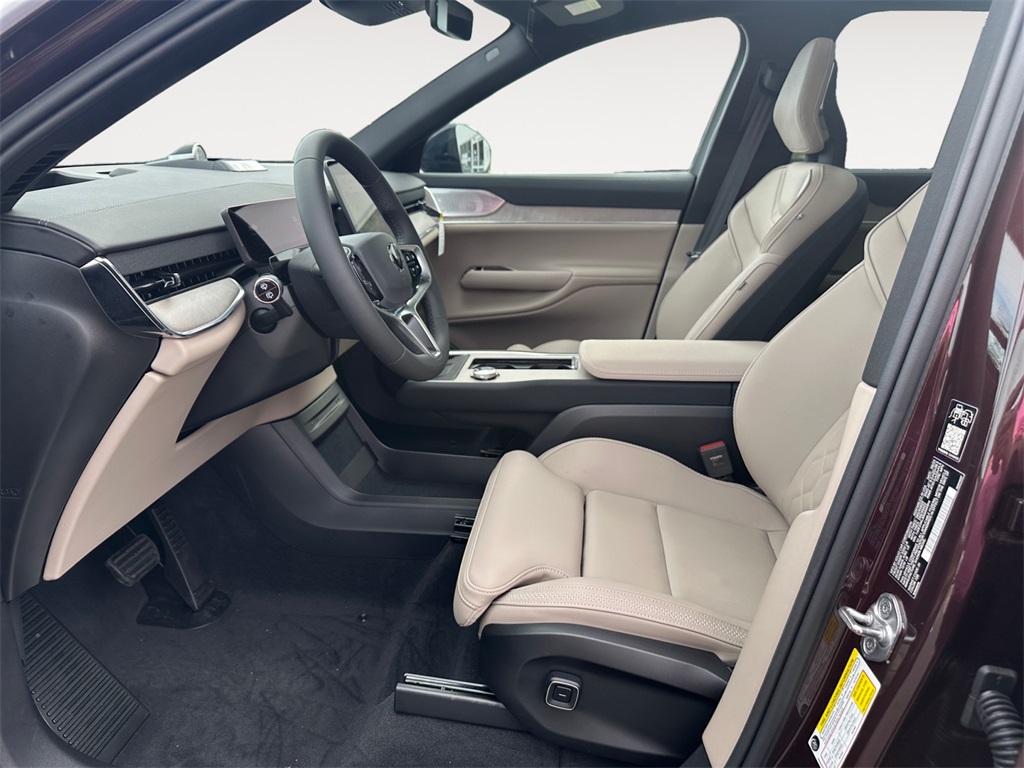 2025 Volvo EX90 Twin Motor Performance Ultra photo 15