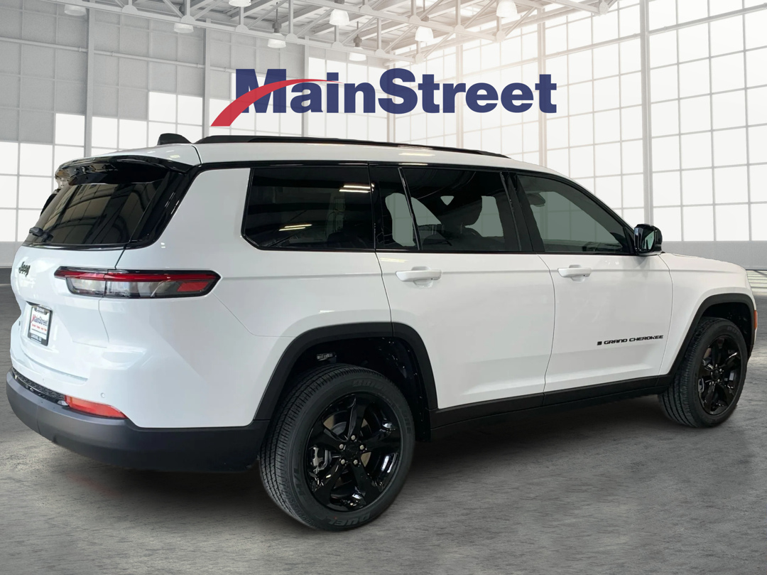 2025 Jeep Grand Cherokee Altitude X photo 4