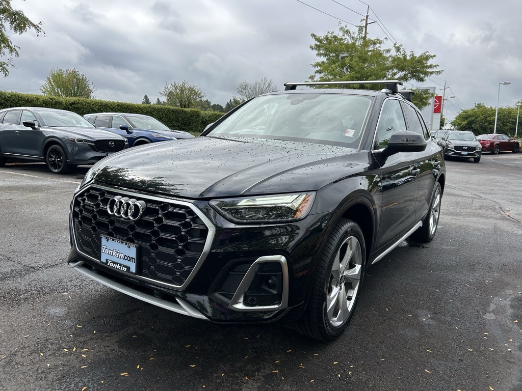 2023 Audi Q5 45 S line Premium photo 3