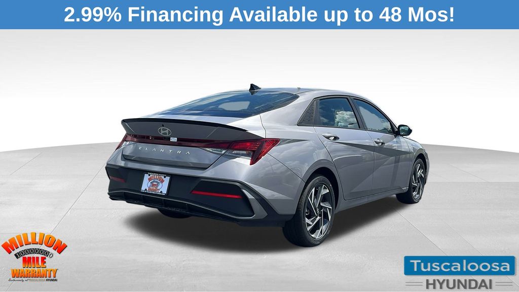 2025 Hyundai Elantra SEL Sport photo 7
