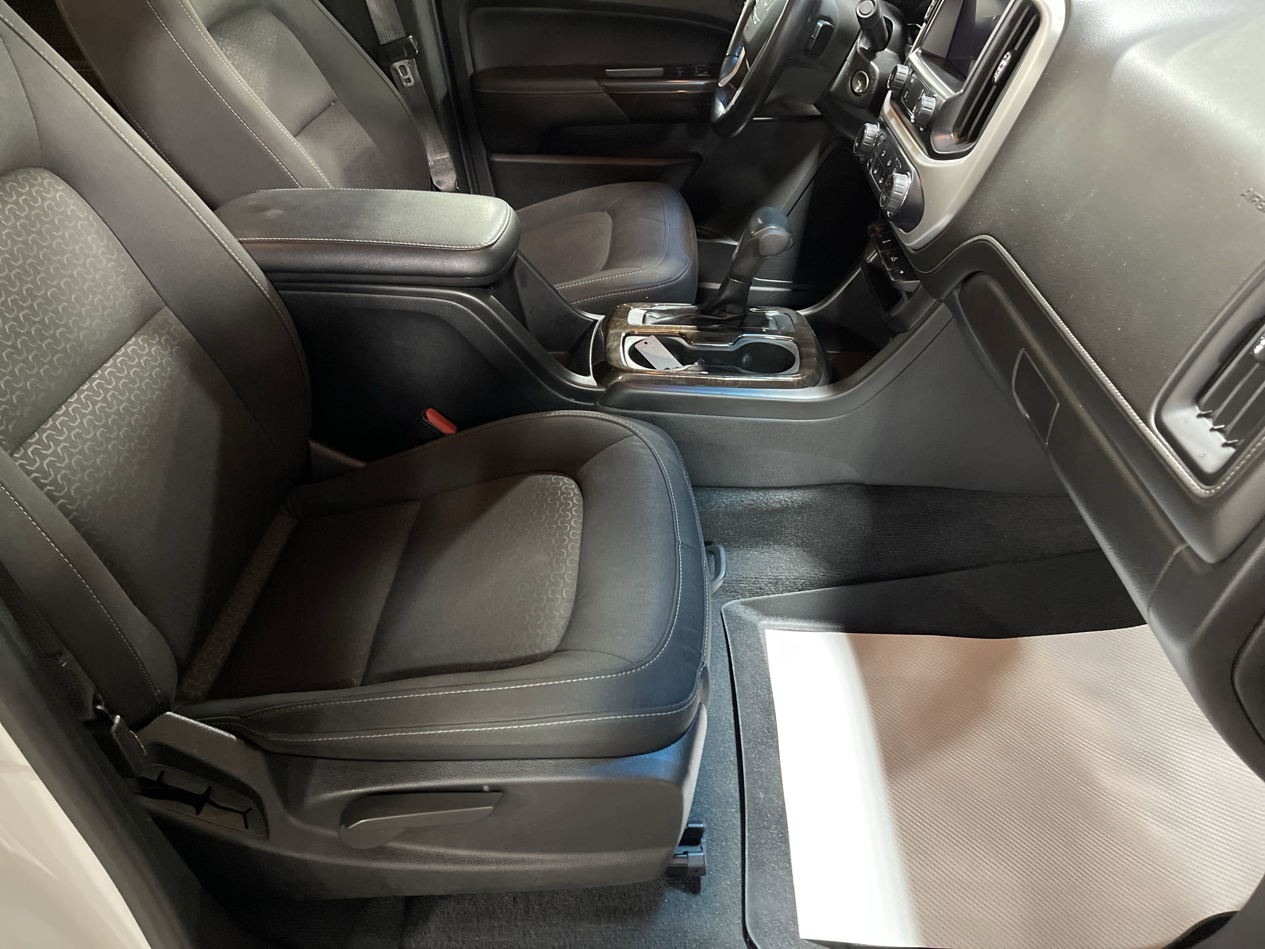 2020 Gmc Canyon SLE photo 8