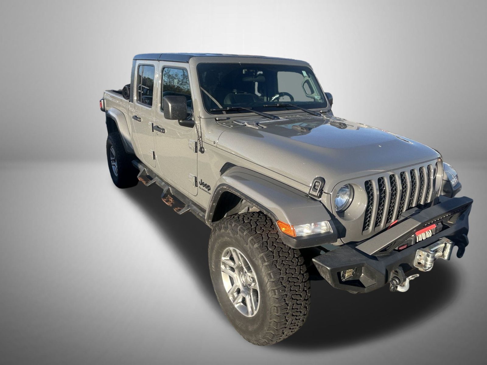 2020 Jeep Gladiator Sport photo 4